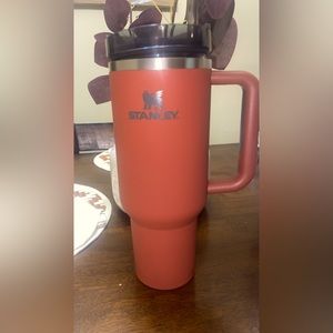 GUC Soft Matte Red-rust Stanley 40oz.🌹♥️🍷